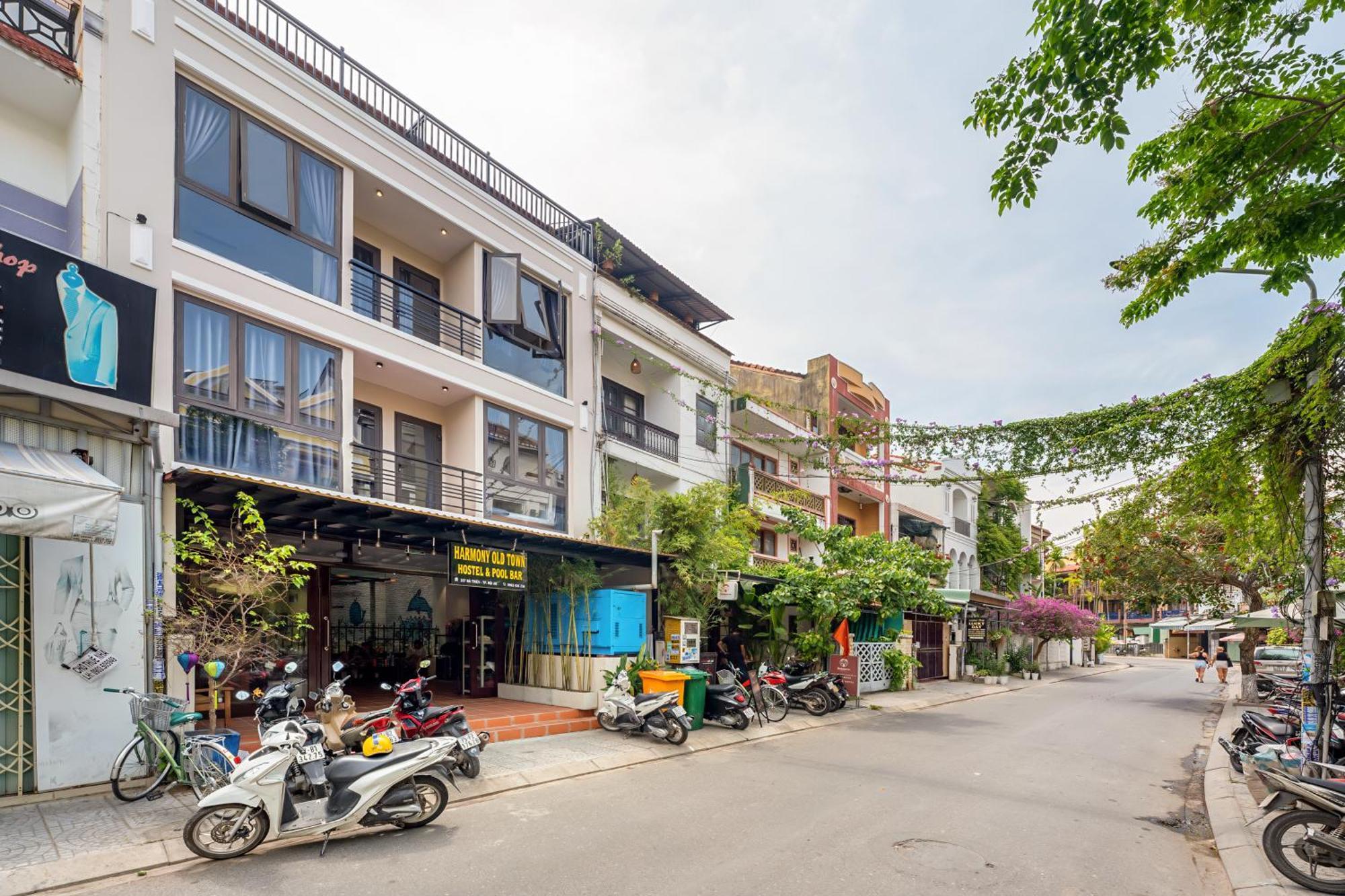Harmony Old Town Hostel And Pool Bar Hoi An Eksteriør billede