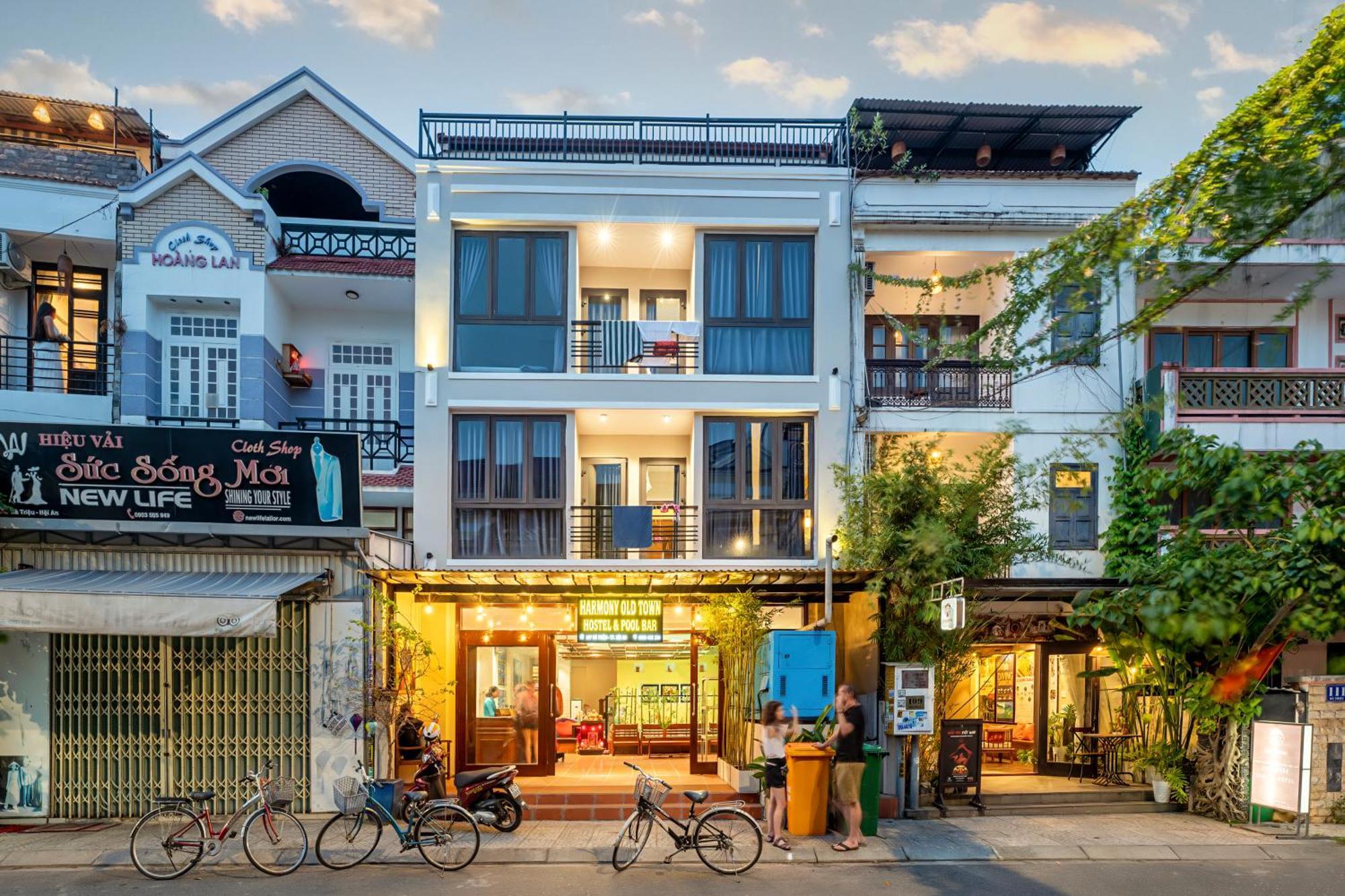 Harmony Old Town Hostel And Pool Bar Hoi An Eksteriør billede